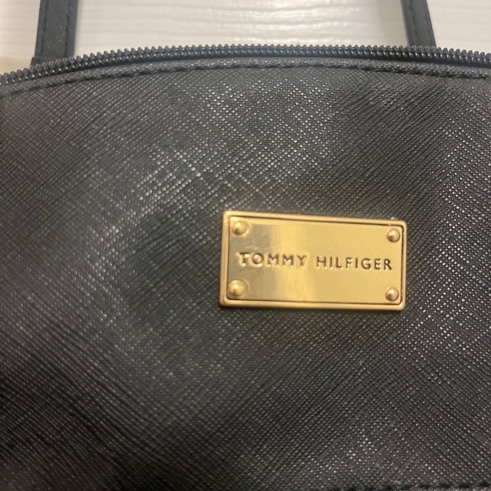 Tommy Hilfiger purse